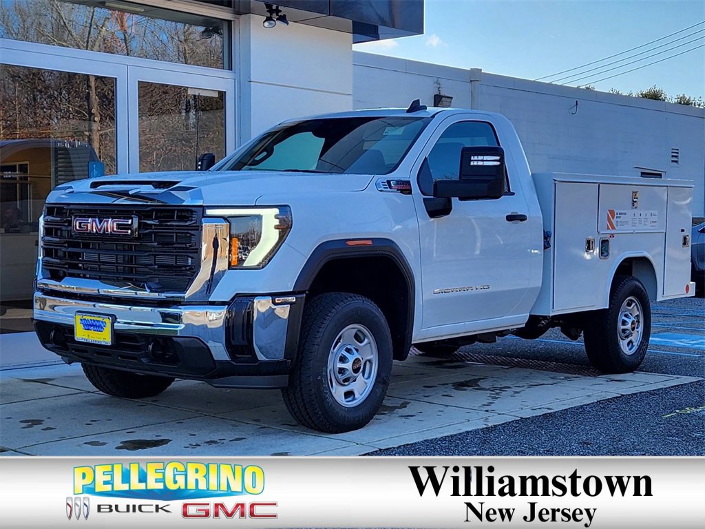 2024 GMC Sierra 2500HD Pro's photo