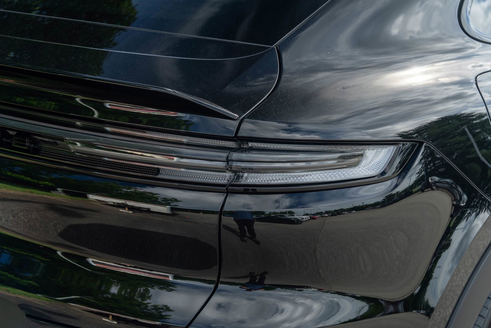 2024 Porsche Cayenne Turbo GT photo 13