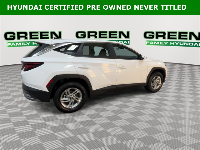 2025 Hyundai Tucson SE photo 18