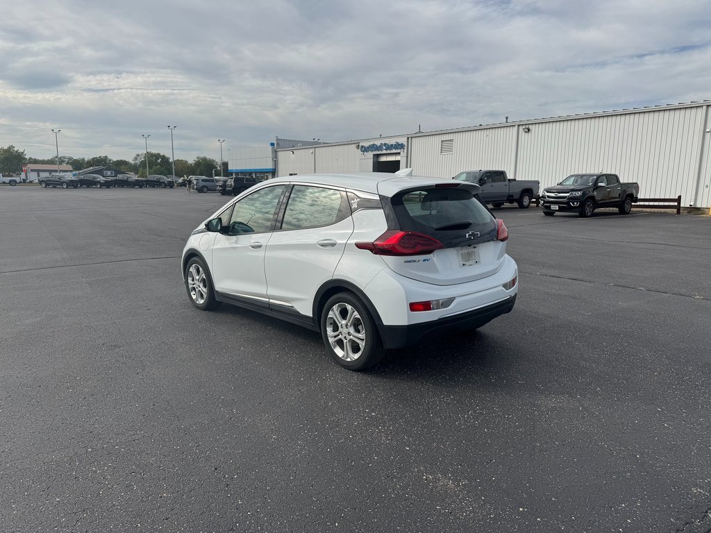 2017 Chevrolet Bolt EV photo 3