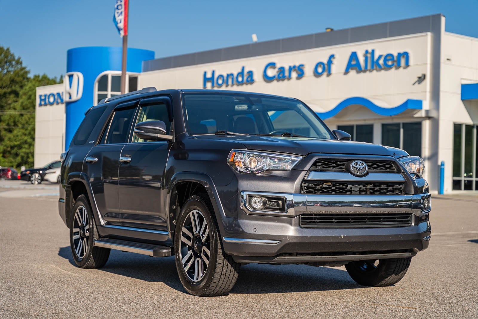 2019 Toyota 4Runner Limited's photo