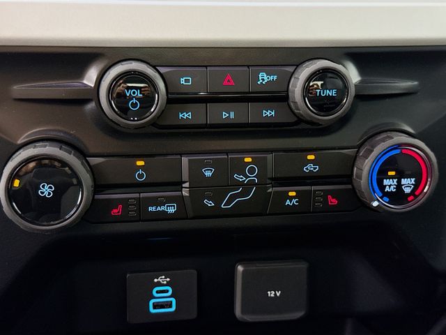 2026 Ford F-250 photo 16