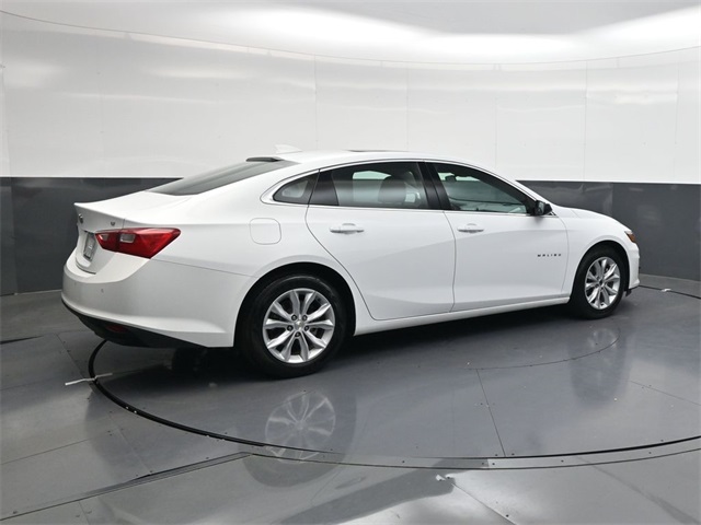 2024 Chevrolet Malibu 1LT photo 4