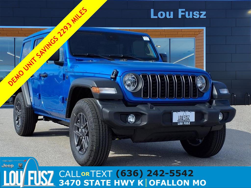 2025 Jeep Wrangler 4-Door Sport S's photo