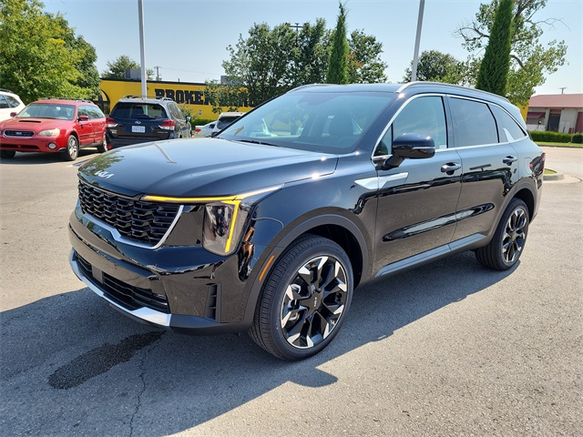 2026 Kia Sorento EX photo 7