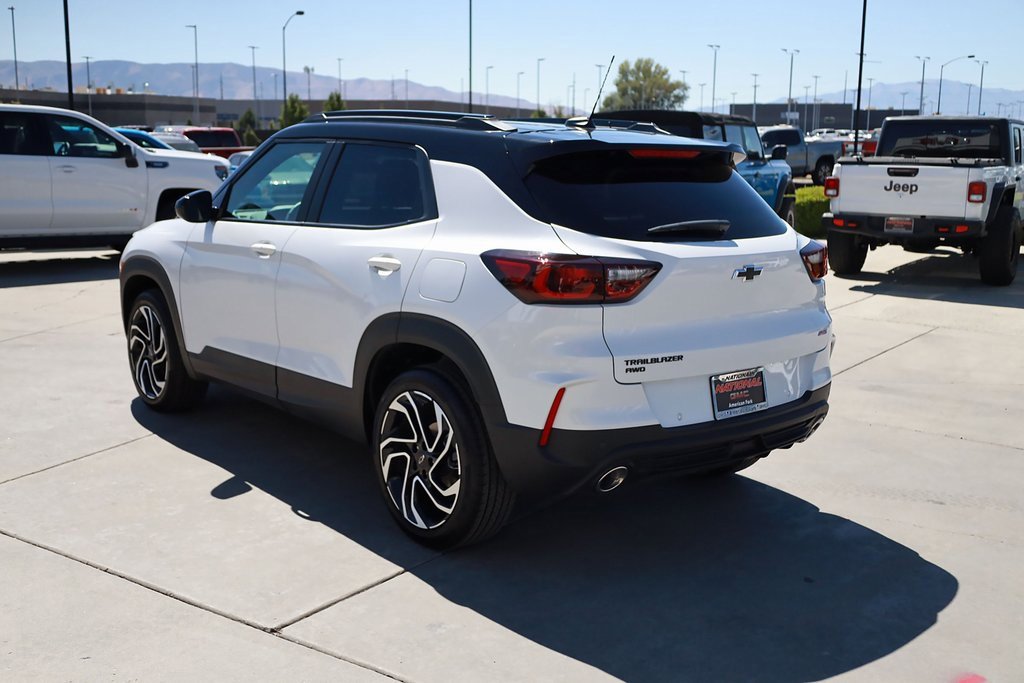 2025 Chevrolet Trailblazer RS photo 2