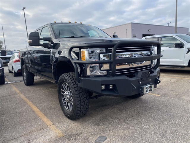2017 Ford F-250 Super Duty Lariat