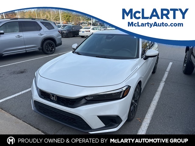 2022 Honda Civic Hatchback EX-L's photo