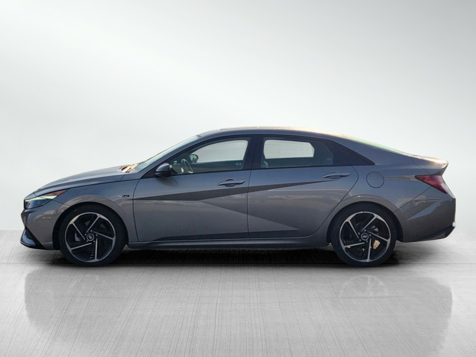 2023 Hyundai Elantra N Line photo 3