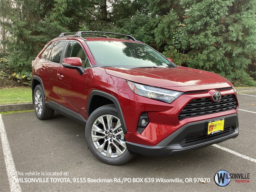 2025 Toyota RAV4 XLE Premium's photo