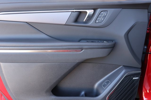 2025 Buick Enclave Sport Touring photo 10