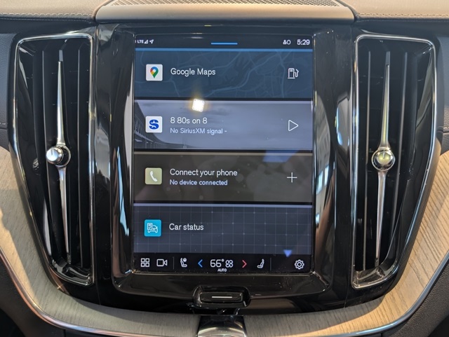 2022 Volvo XC60 Inscription photo 20