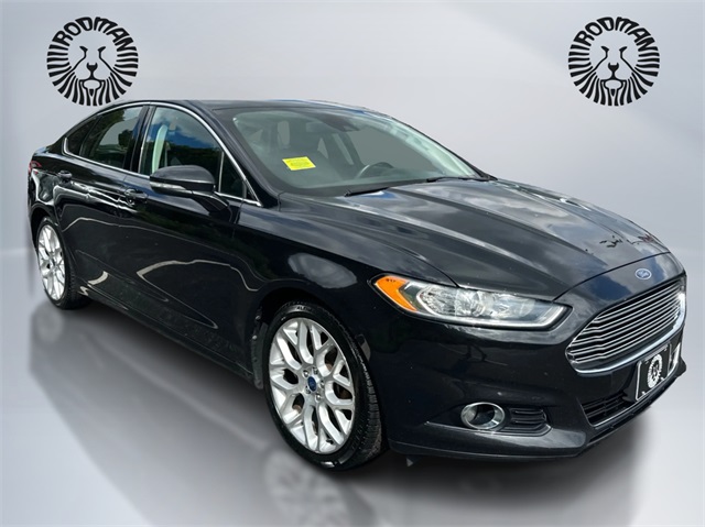 2014 Ford Fusion Titanium photo 3