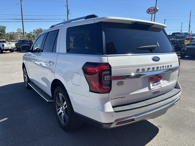 2023 Ford Expedition Limited photo 4