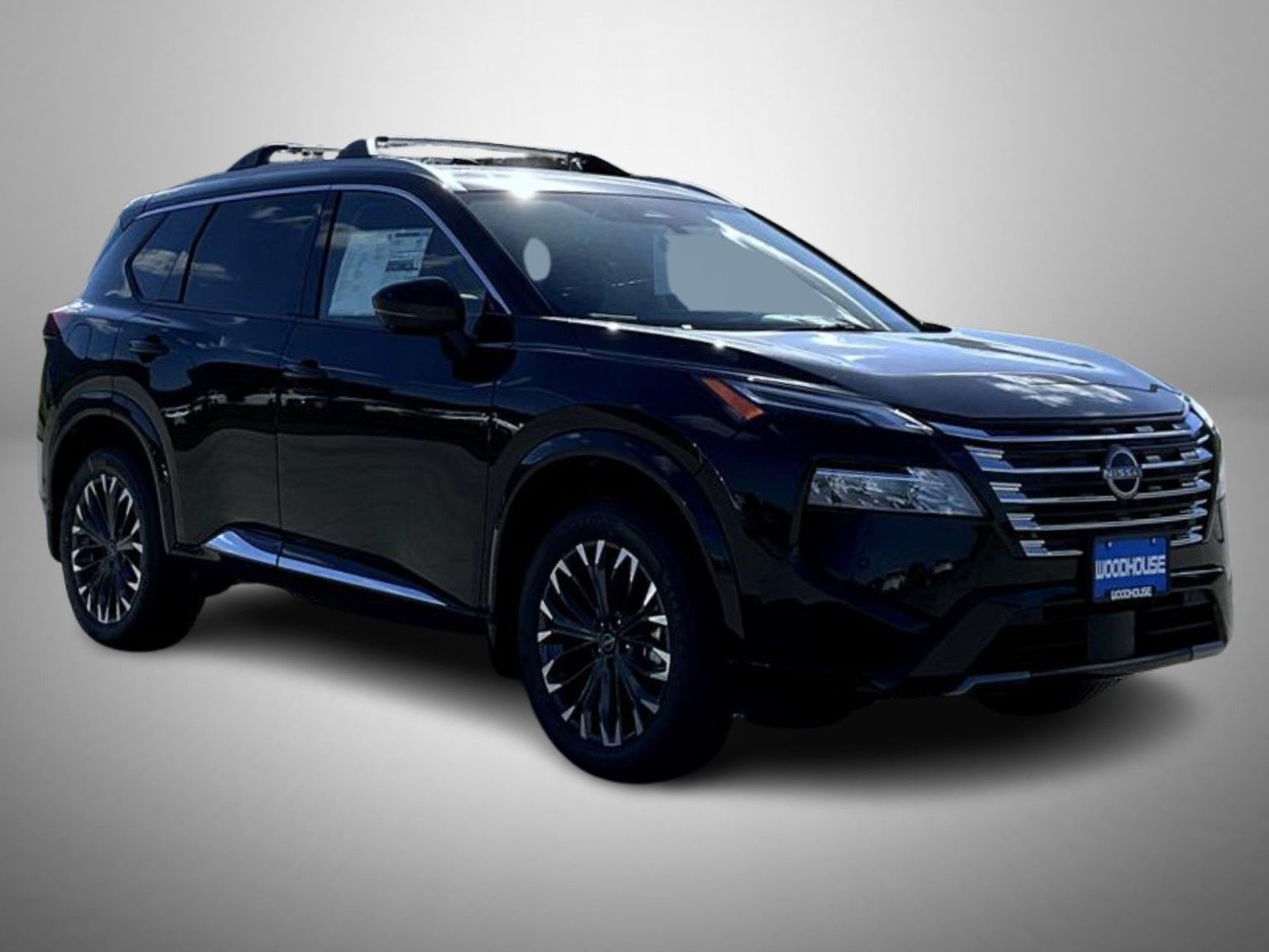 2026 Nissan Rogue Platinum photo 3