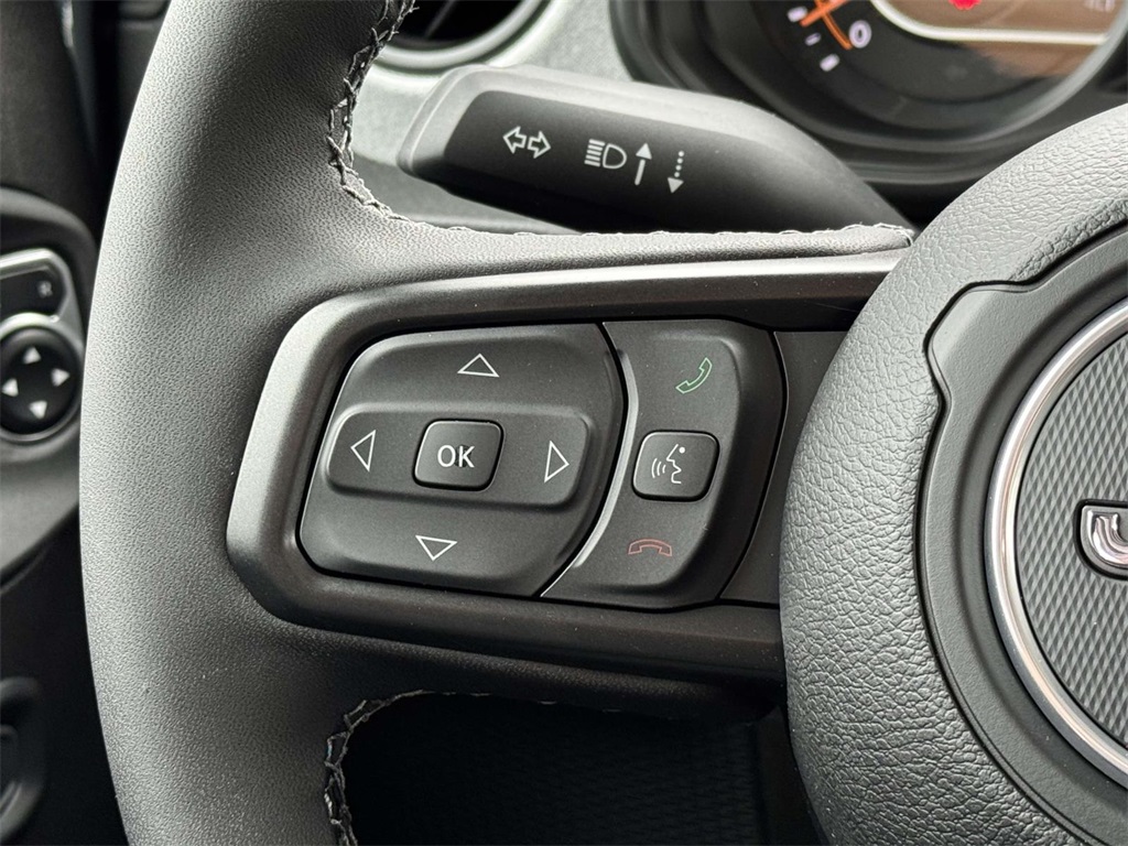 2025 Jeep Wrangler Sport S photo 21