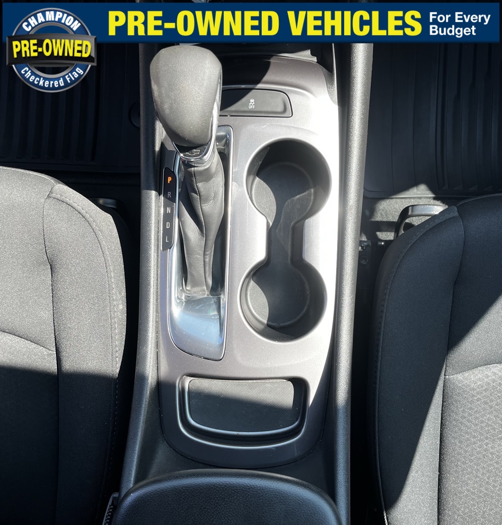 2021 Chevrolet Malibu LS photo 12