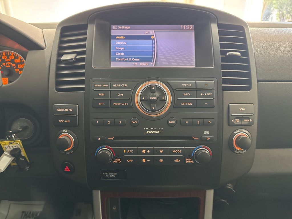 2008 Nissan Pathfinder LE photo 27