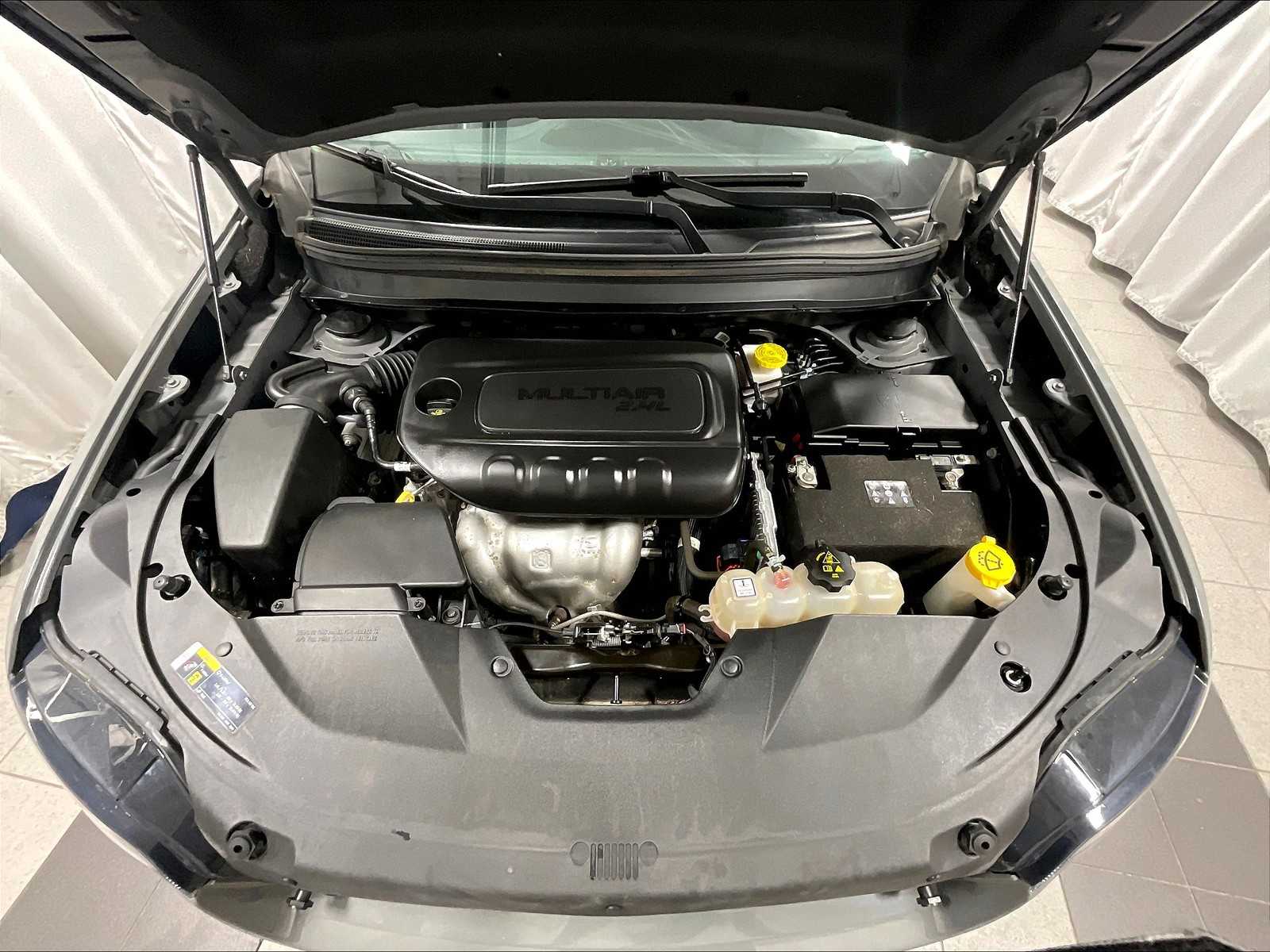 2021 Jeep Cherokee Latitude photo 28