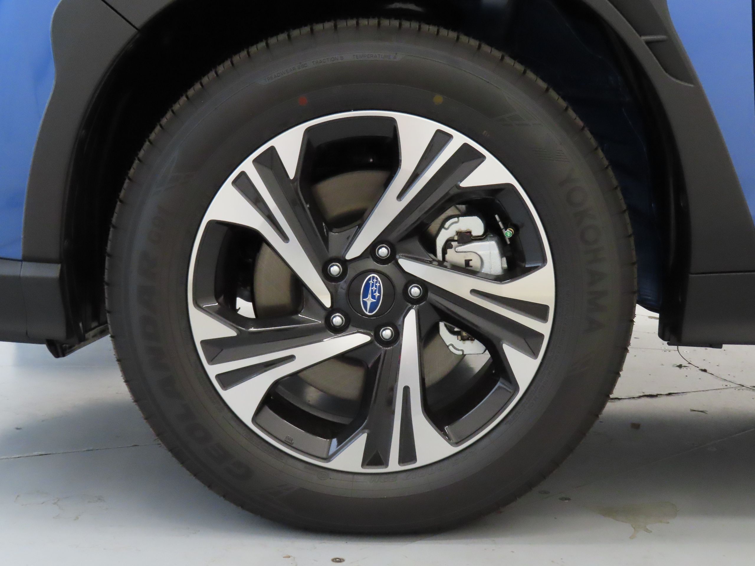 2025 Subaru Crosstrek Premium photo 24