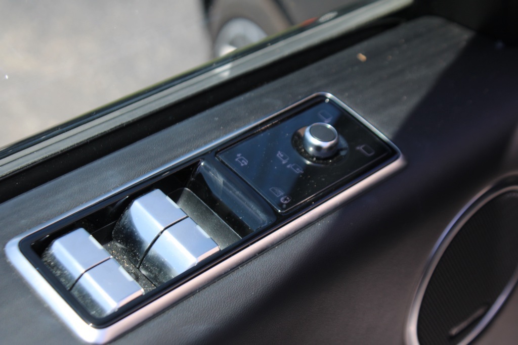 2021 Land Rover Range Rover Autobiography photo 10