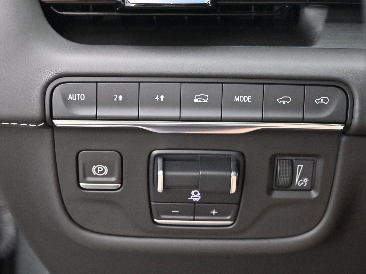 2023 Cadillac Escalade ESV Sport Platinum photo 20