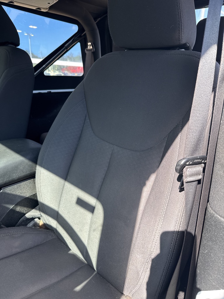 2017 Jeep Wrangler Sport photo 4