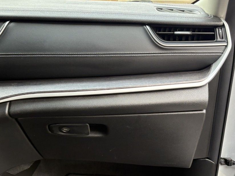 2022 Jeep Grand Cherokee Limited photo 32