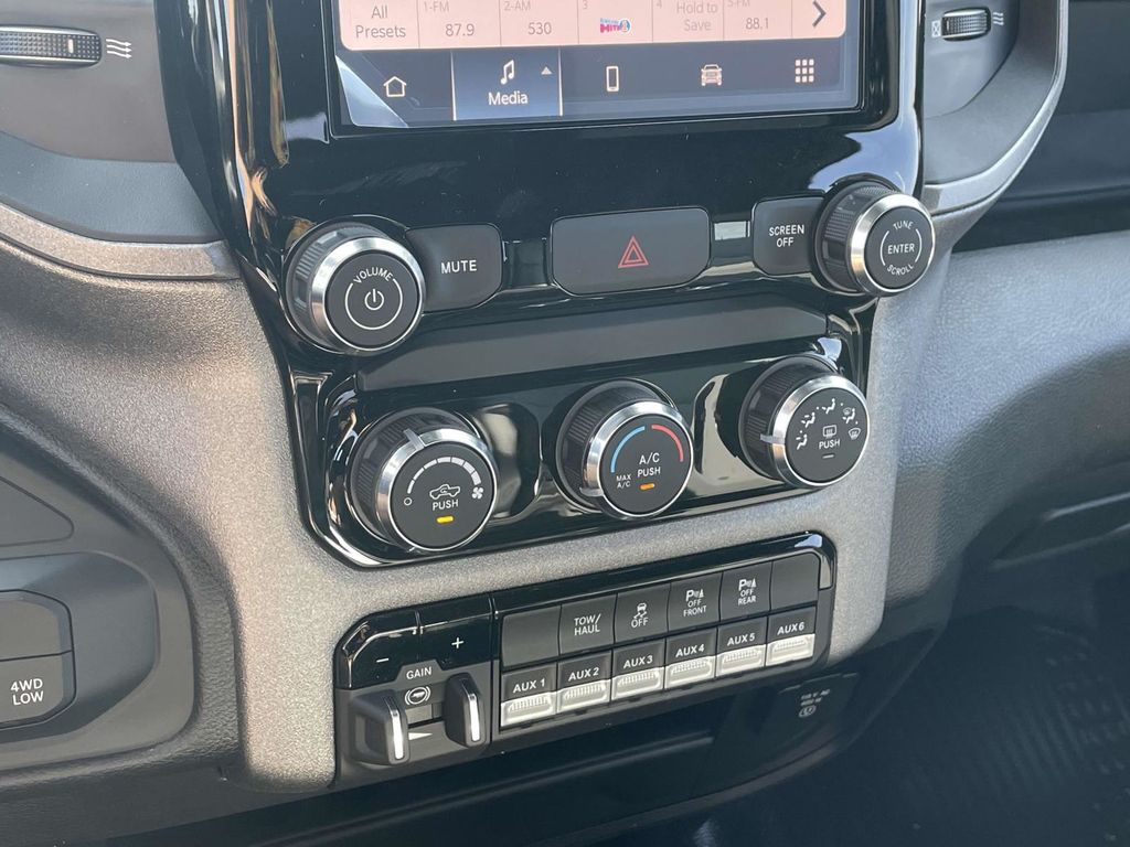 2025 Ram 2500 Tradesman photo 37