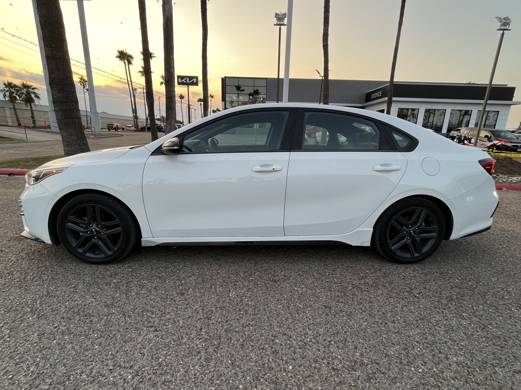 2020 Kia Forte GT-Line photo 4