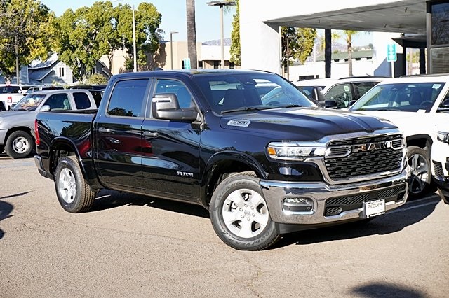 2025 Ram 1500 Big Horn Lone Star photo 3