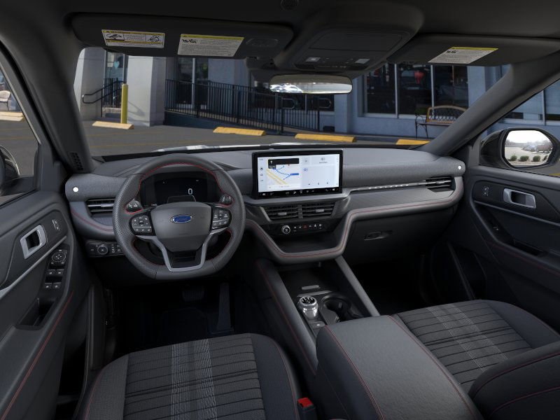 2025 Ford Explorer ST-Line photo 5