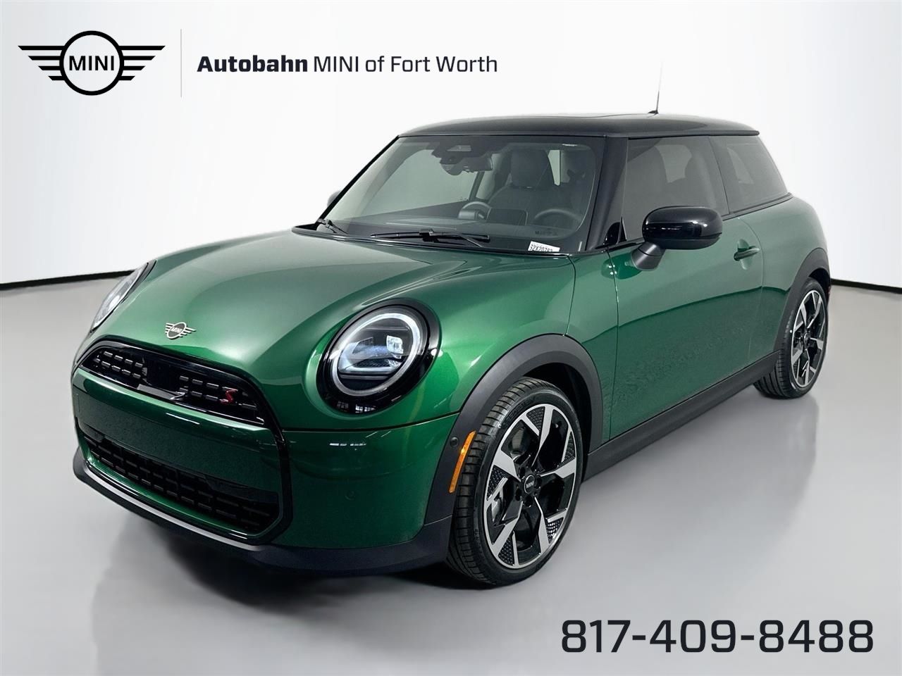 2025 MINI Hardtop 2 Door S's photo