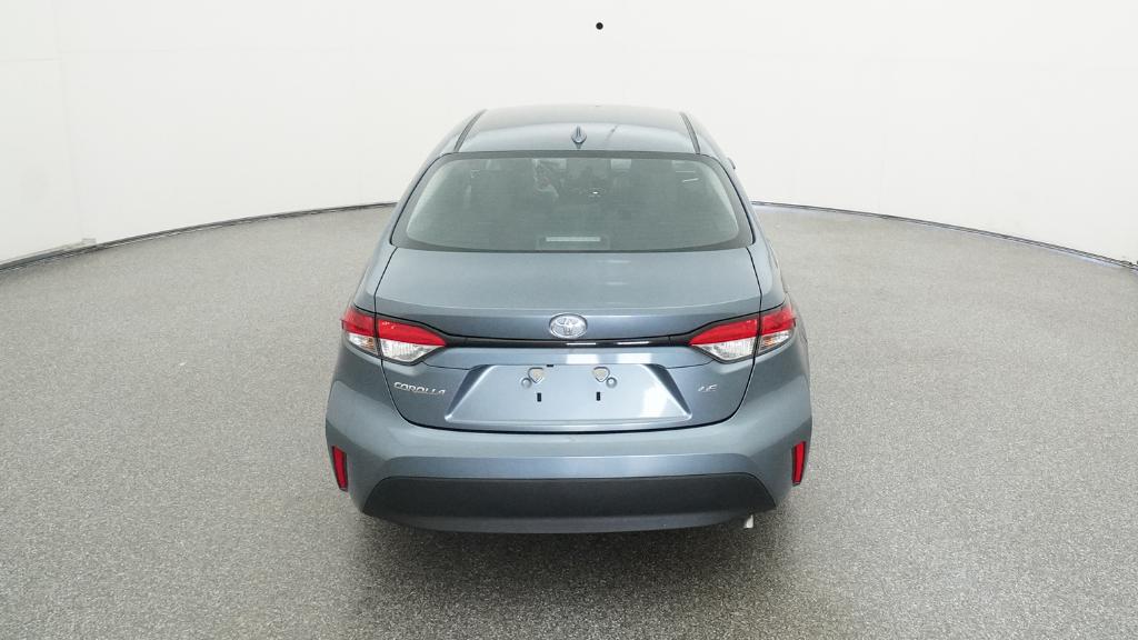 2025 Toyota Corolla LE photo 18