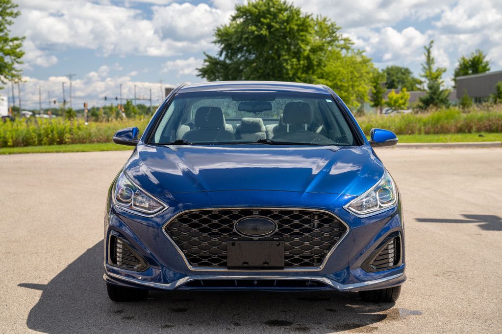 Used 2018 Hyundai Sonata SEL with VIN 5NPE34AFXJH713208 for sale in Mount Pleasant, WI