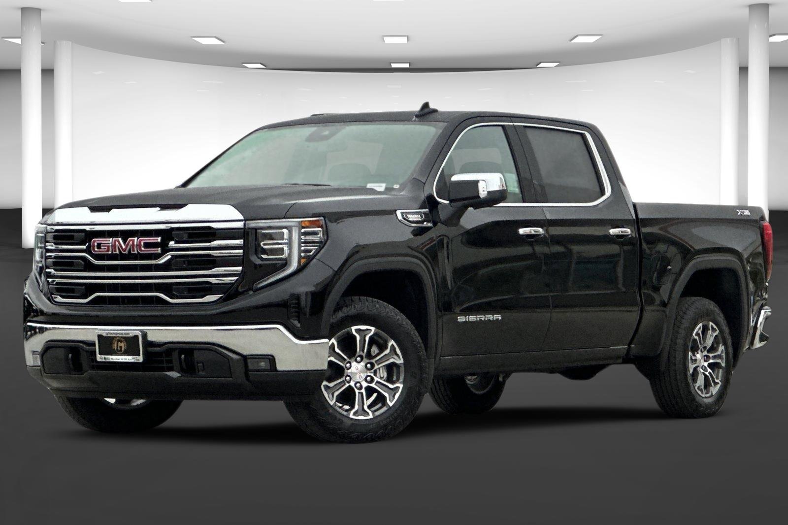 2026 Gmc Sierra 1500 SLT photo 2