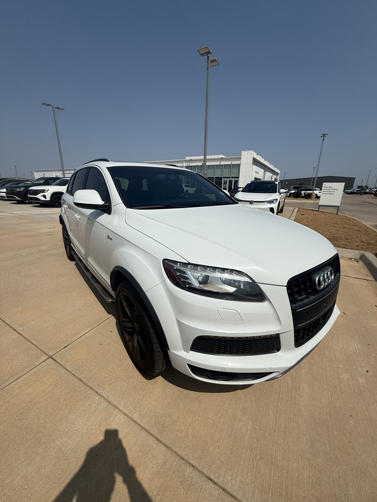 2015 Audi Q7 3.0T S line Prestige photo 3