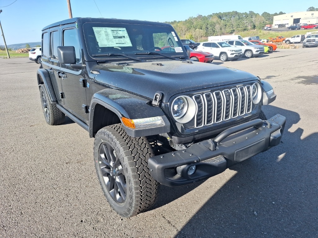 2025 Jeep Wrangler Sahara 4xe photo 3