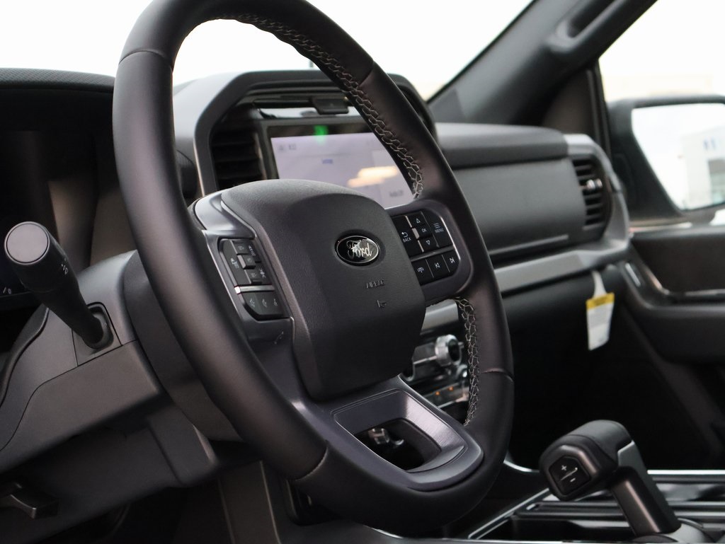 2025 Ford F-150 XLT photo 21