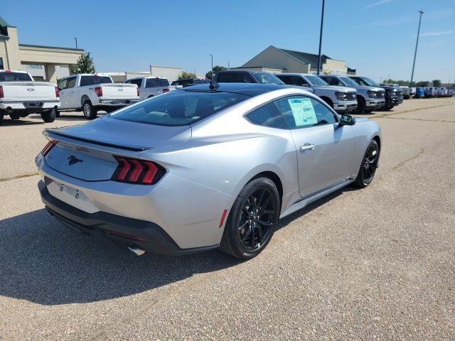 2025 Ford Mustang EcoBoost photo 16