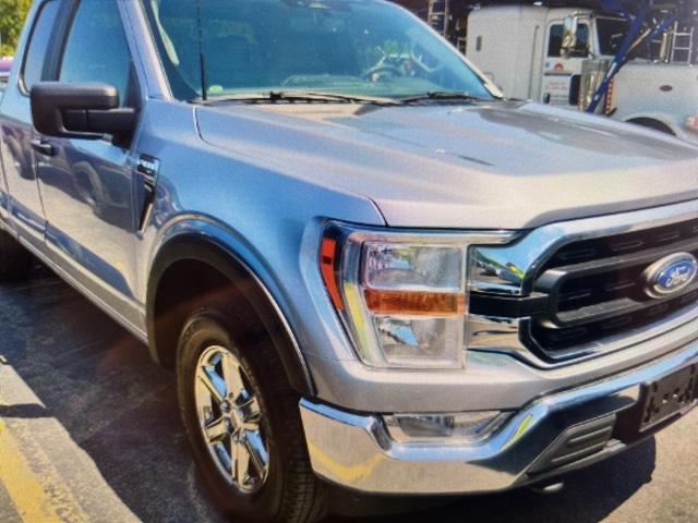 2022 Ford F-150 XLT photo 2