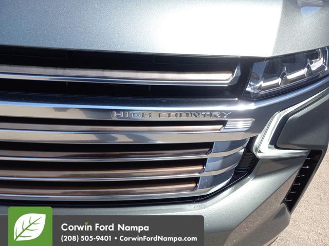 Used 2023 Green Chevrolet High Country image 9