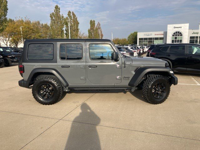 2022 Jeep Wrangler Unlimited Willys photo 4