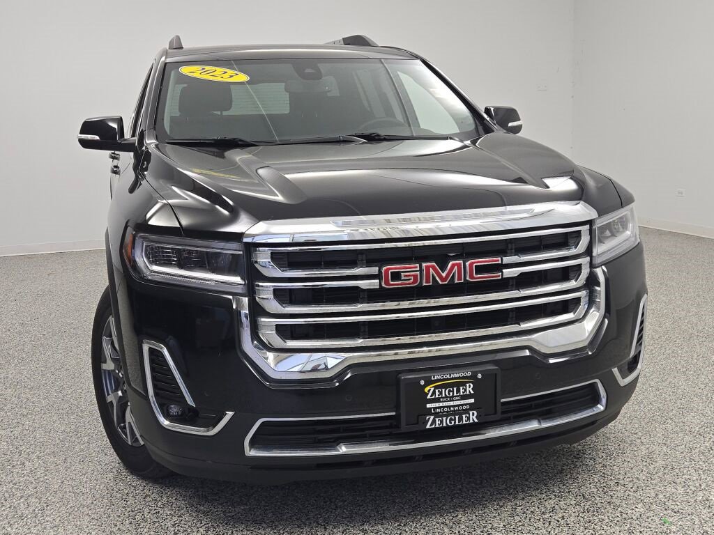 2023 Gmc Acadia SLT photo 2