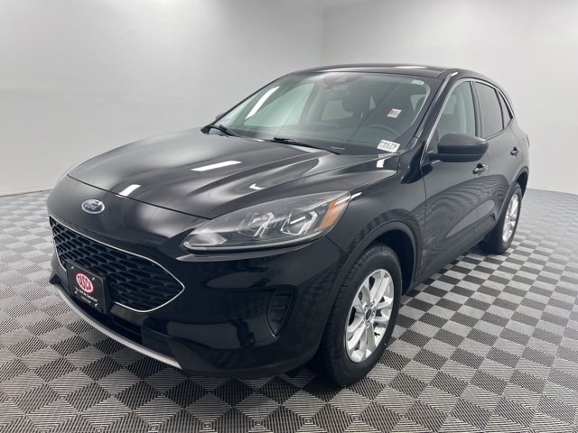 2022 Ford Escape SE photo 2
