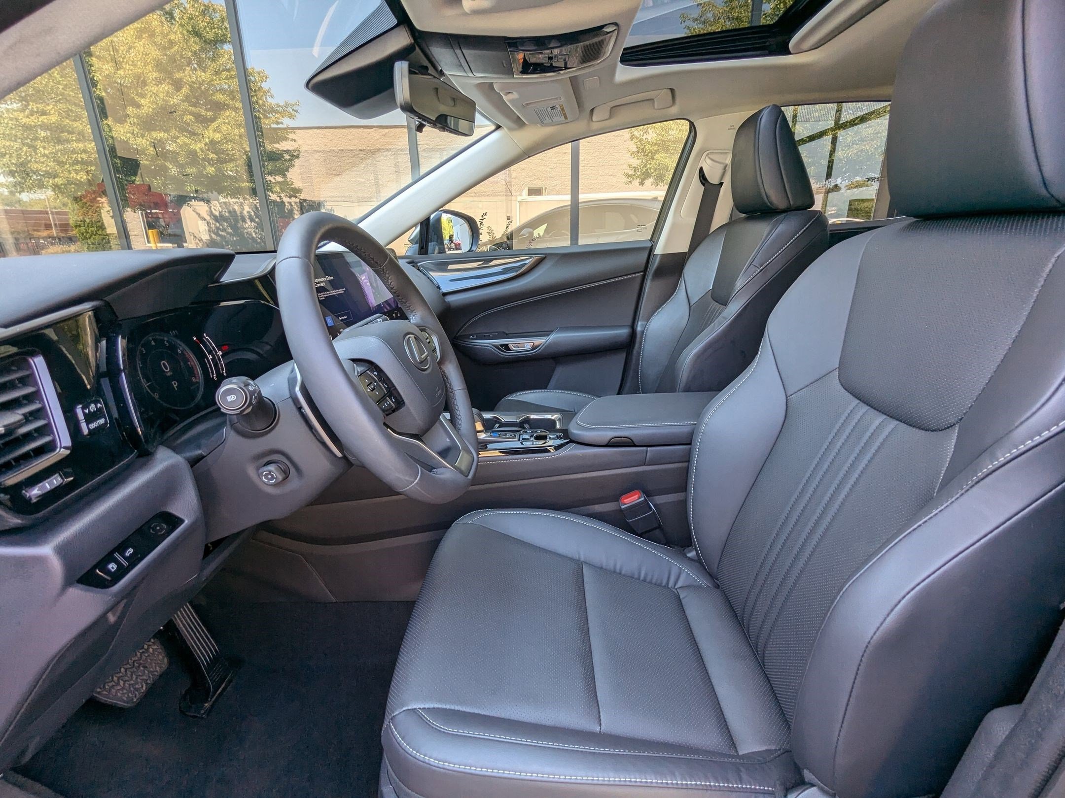 2023 Lexus NX 350 Premium photo 5