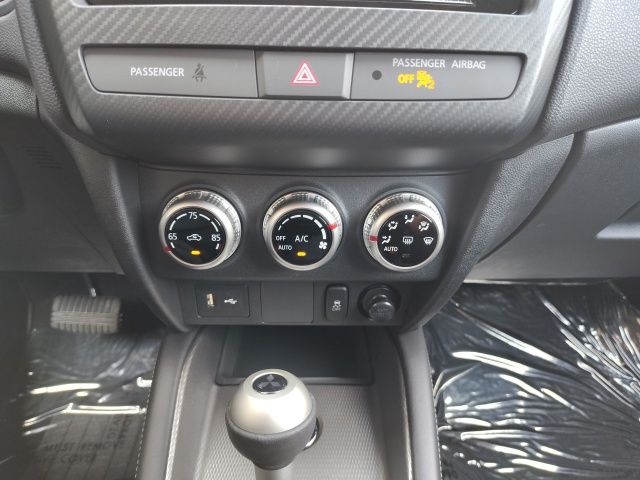 2025 Mitsubishi Outlander Sport ES photo 16
