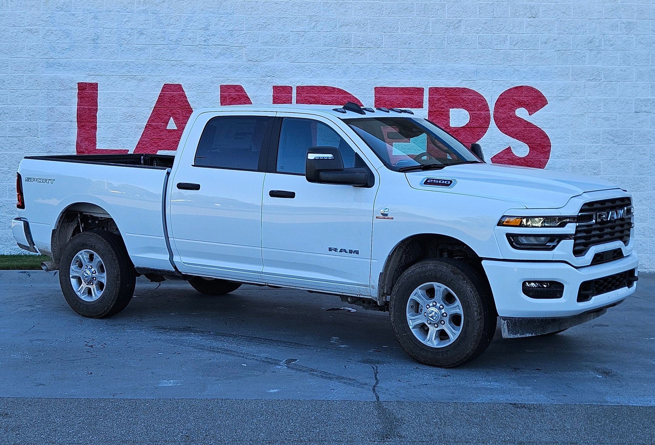 2026 RAM Ram 2500 Pickup Big Horn's photo