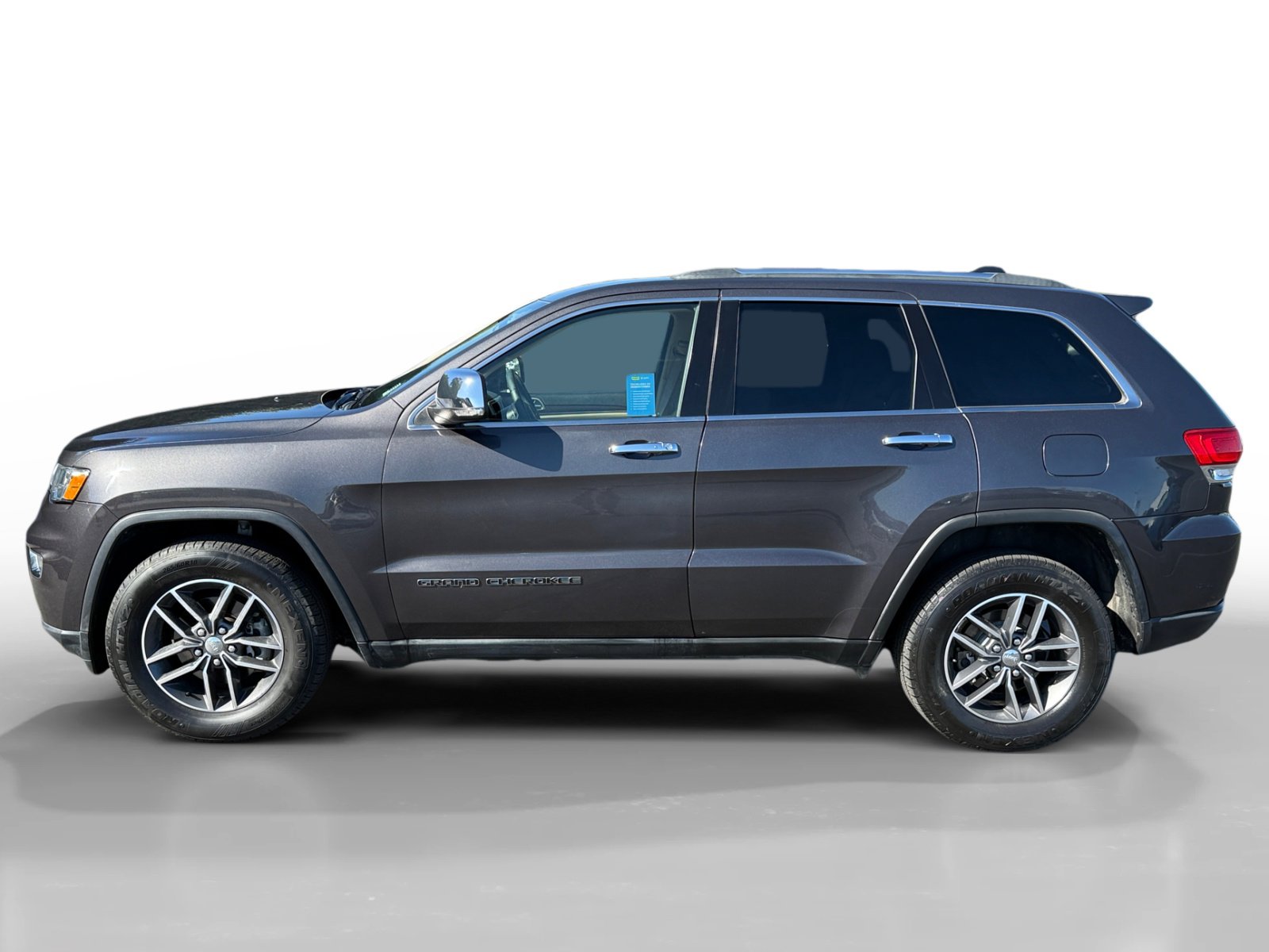 2017 Jeep Grand Cherokee Limited photo 2