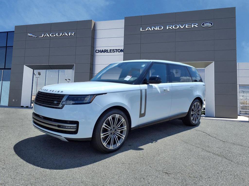 2025 Land Rover Range Rover SE's photo